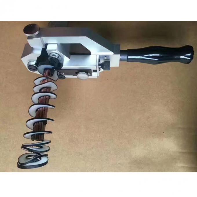 Dụng cụ b&oacute;c vỏ c&aacute;p CST15/65B