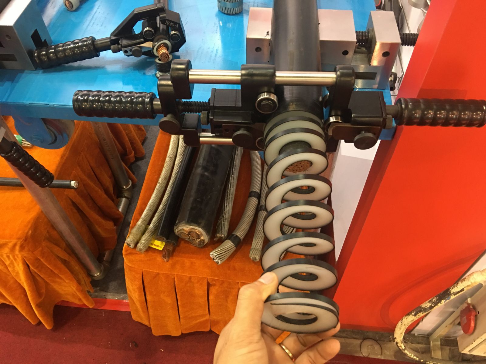 Dụng cụ l&agrave;m đầu c&aacute;p CST35/90 110Kv