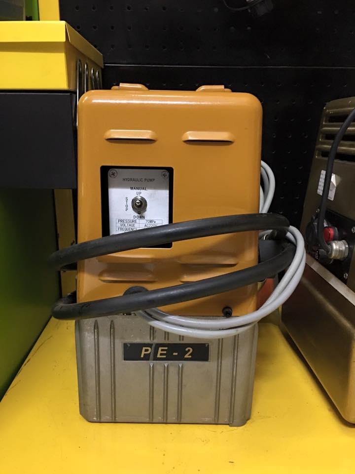 M&aacute;y bơm điện thủy lực KORT PE-2