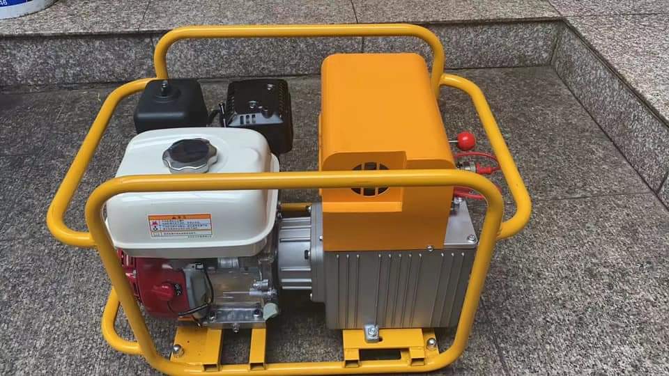 M&aacute;y bơm thủy lực KORT HPE-700