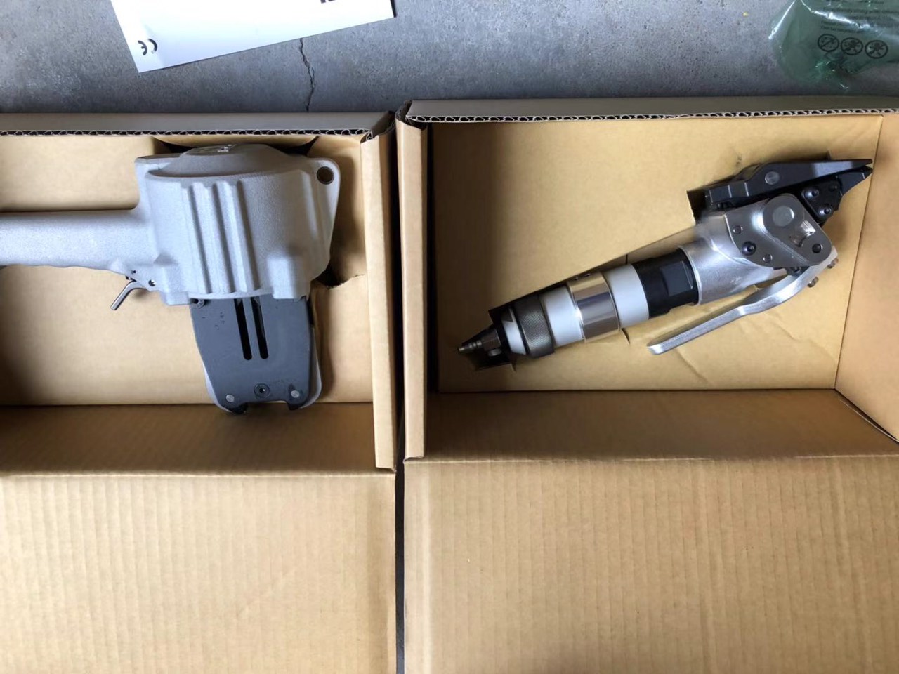 M&aacute;y đ&oacute;ng đai th&eacute;p kh&iacute; n&eacute;n Macroleague PT52 - PS21