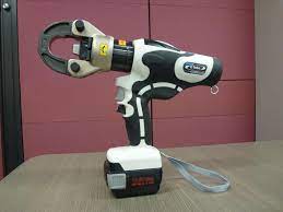 M&aacute;y &eacute;p cos thủy lực IZUMI REC-LI250M