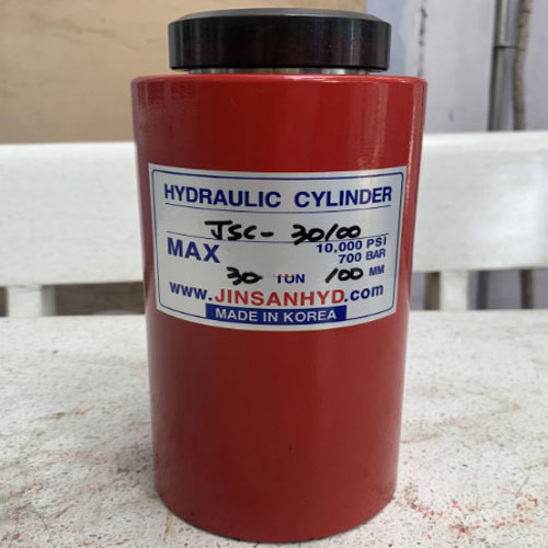 K&iacute;ch thuỷ lực 30 tấn JSC-30100