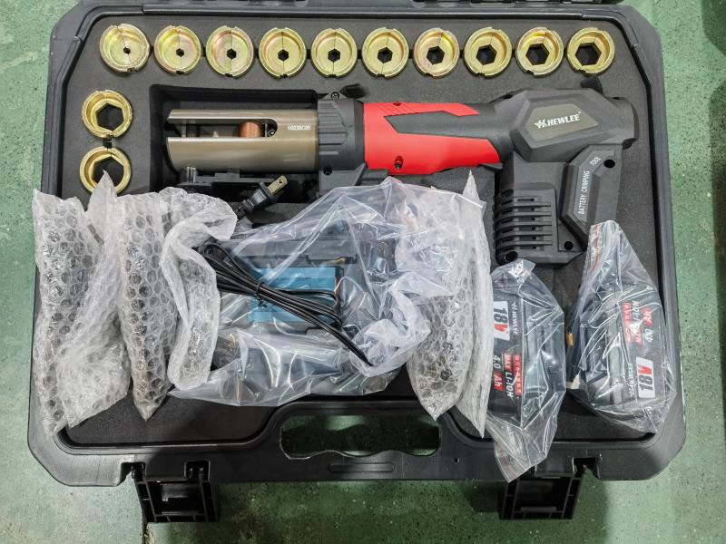 M&aacute;y &eacute;p cos thủy lực d&ugrave;ng pin HEWLEE HZT-300C